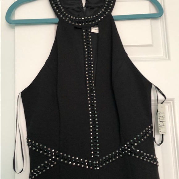 Sexy/Sophisticated one of a kind Dress - Picture 2 of 2